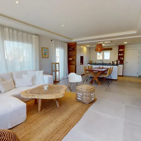 Greenside Oasis Villa By On Travel * Oliva