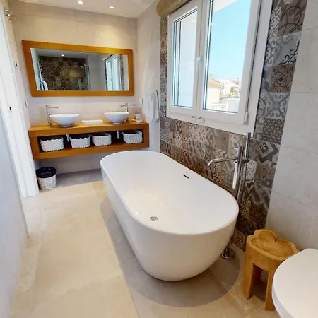Greenside Oasis Villa By On Travel