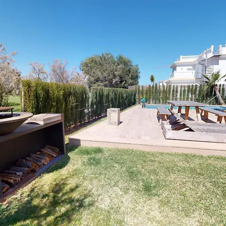 Greenside Oasis Villa By On Travel * Oliva